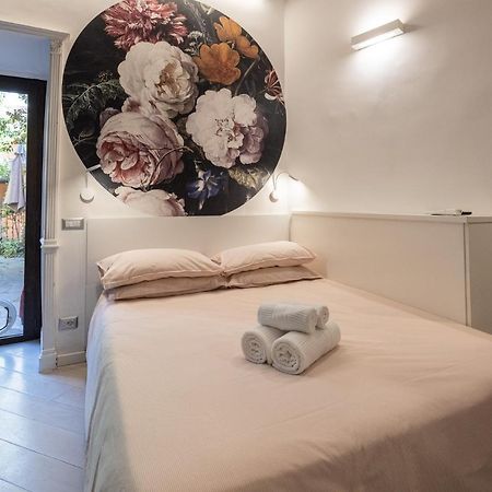 Rione Monti Studio Apt With Private Garden 罗马 外观 照片