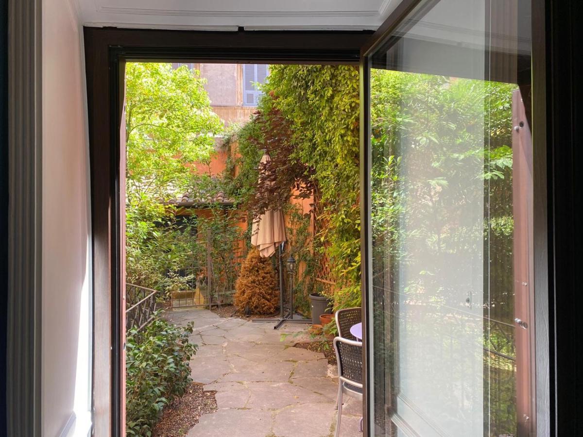 Rione Monti Studio Apt With Private Garden 罗马 外观 照片