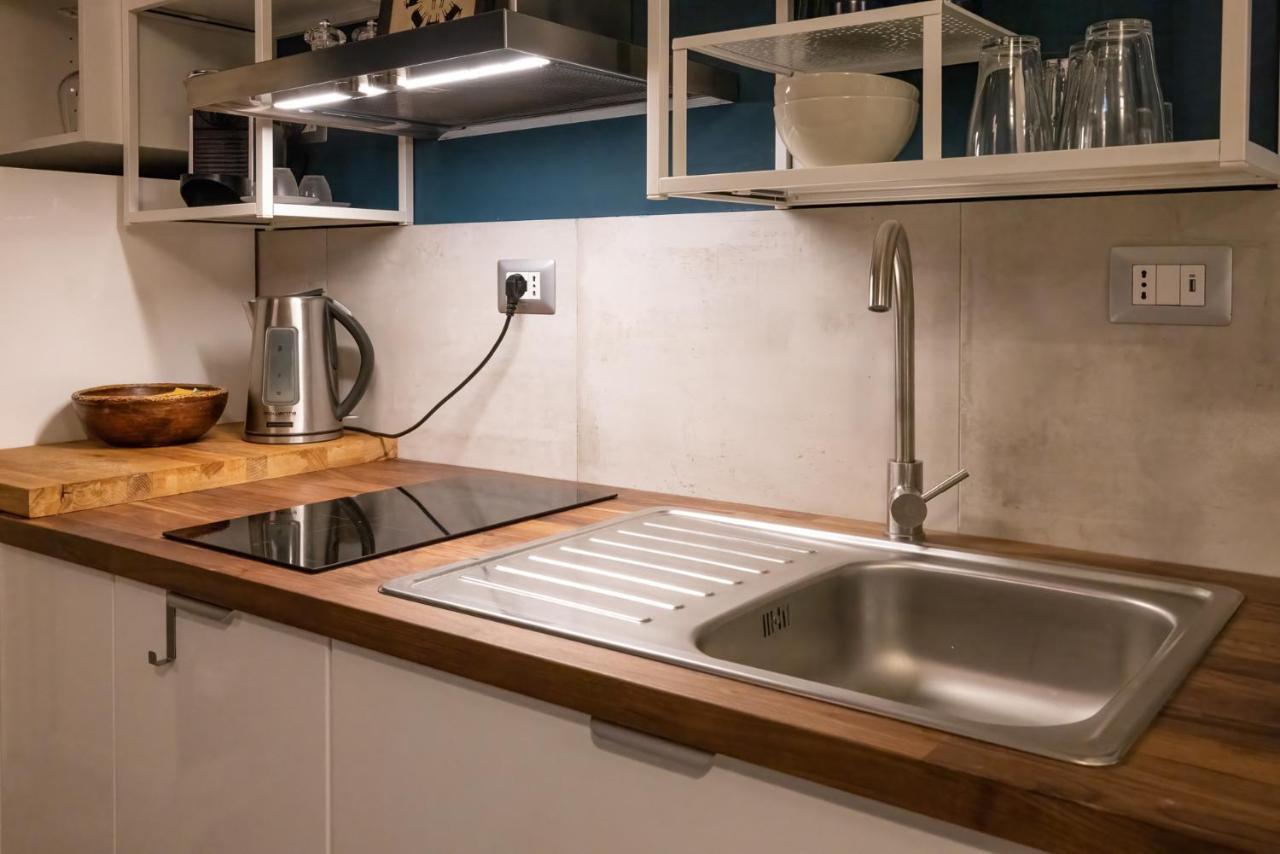 Rione Monti Studio Apt With Private Garden 罗马 外观 照片