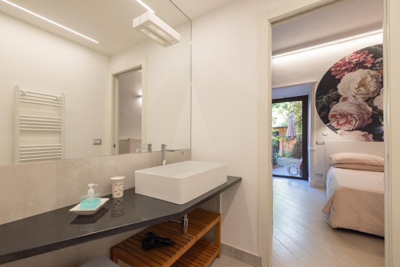Rione Monti Studio Apt With Private Garden 罗马 外观 照片